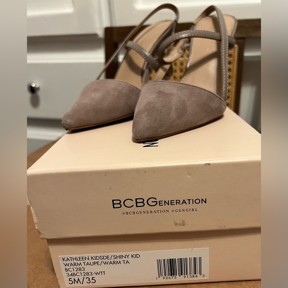 BCBGeneration's Kathleen heels size 5M - Picture 5 of 7